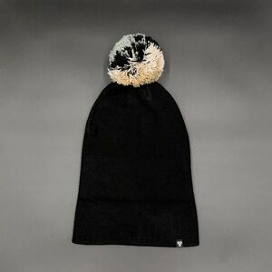 TNA by Aritzia Black Knit Pom Beanie | One Size
